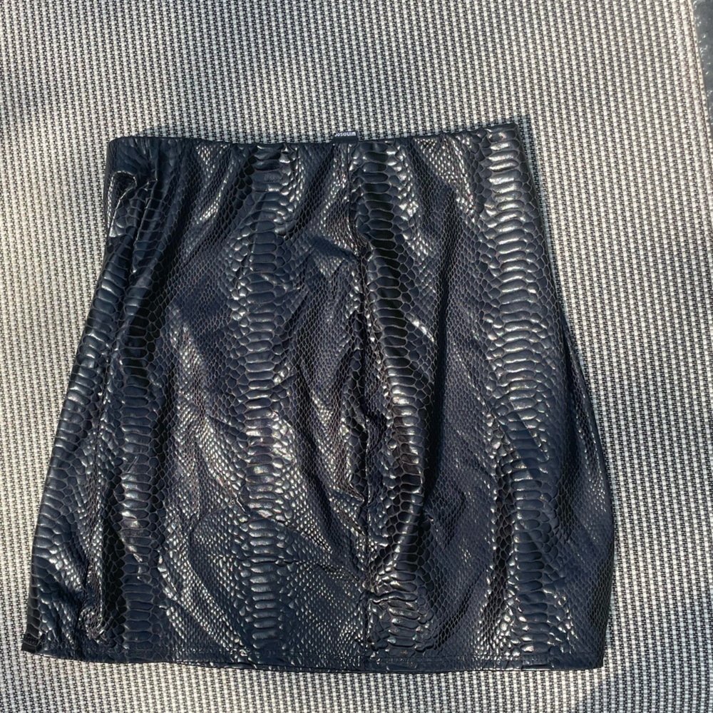 Elegant Black Skirt